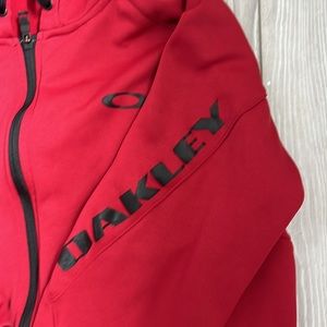 Oakley hoodie